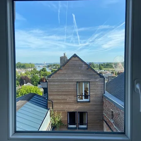 Maison En Plein Coeur D'honfleur 옹플뢰르